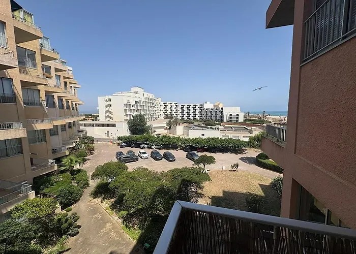 Terrasse Bord De Lägenhet *